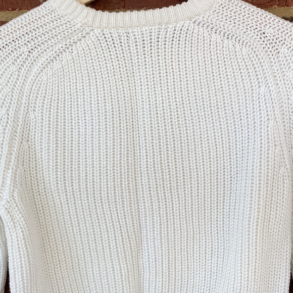 PRICE IS FIRM!American Apparel Women's Cropped White Pullover Crew Neck Sweater - Picture 7 of 16